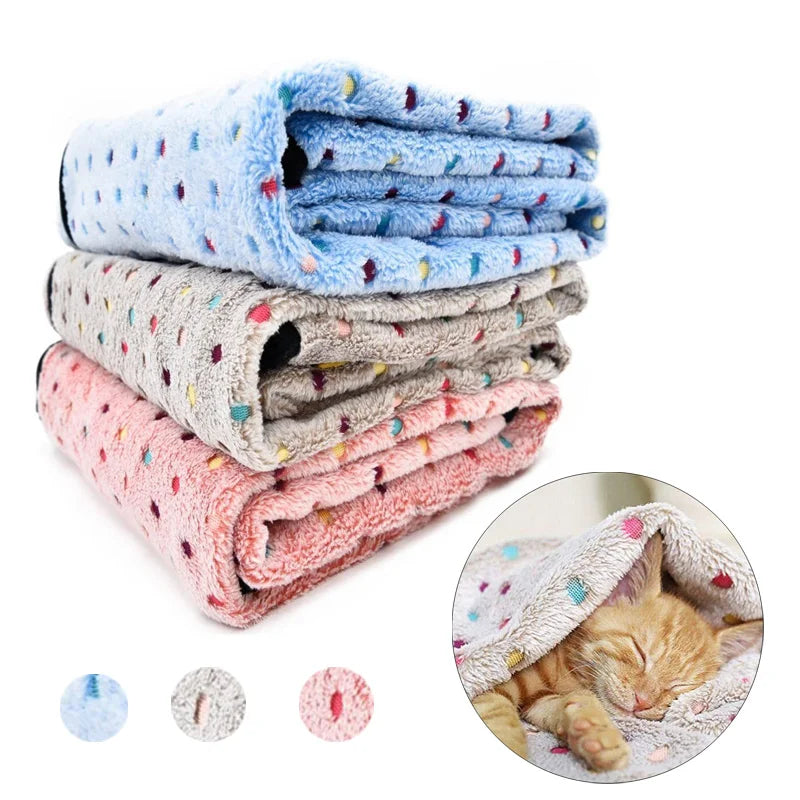 Soft Fluffy Pet Blanket with Dots